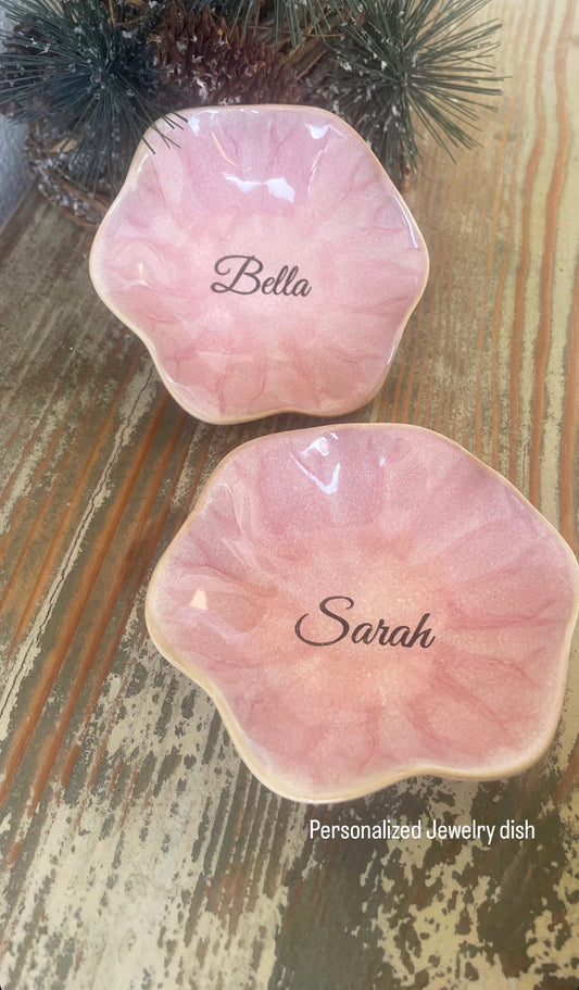 Laser engraved name on pink ceramic jewelry holder, perfect for storing rings and earrings