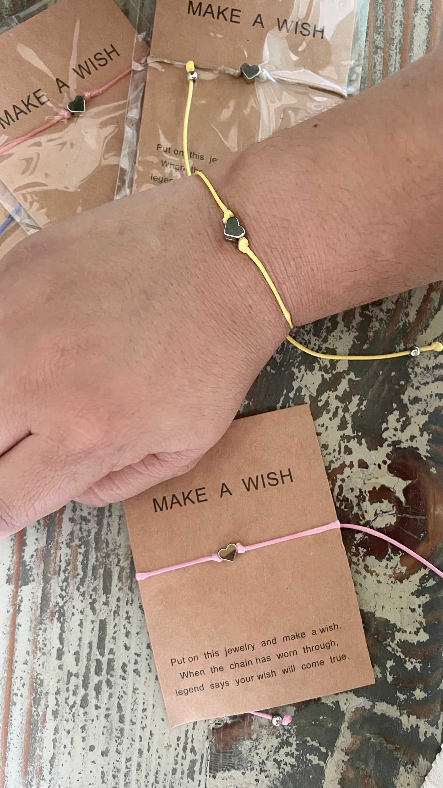 Adjustable dainty heart charm bracelet