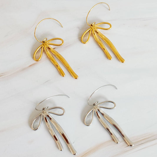 Stylist Gold Bow Drop Earrings