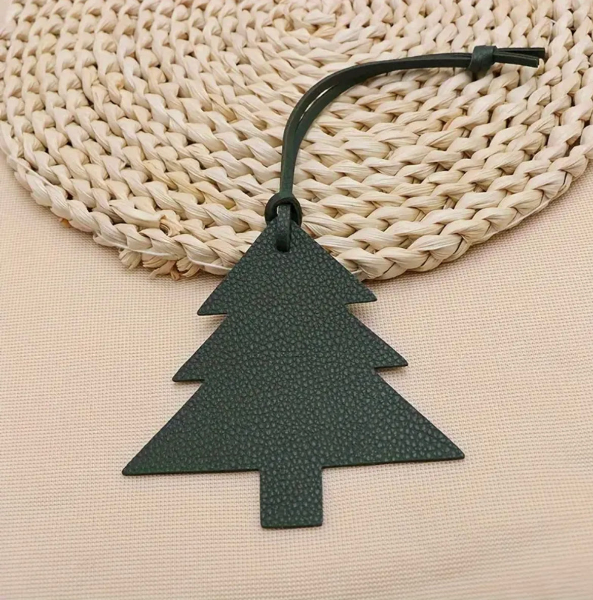 Christmas Tree Leatherette Tag